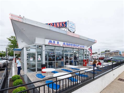 9 Nostalgic Road Trip Spots Within A 1 Hour Drive Of NYC - New York ...