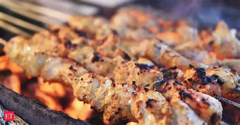 181 food licences in Thane cancelled for FDA rule violation - The ...