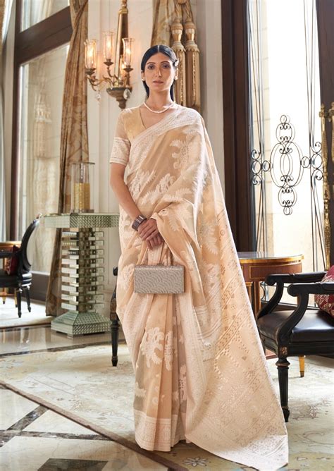 Lucknowi Chikankari Beige Saree – Sunasa