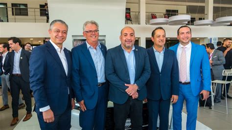 Inauguración de la nueva imagen de Nissan Vegusa Salamanca - Revista Maxwell