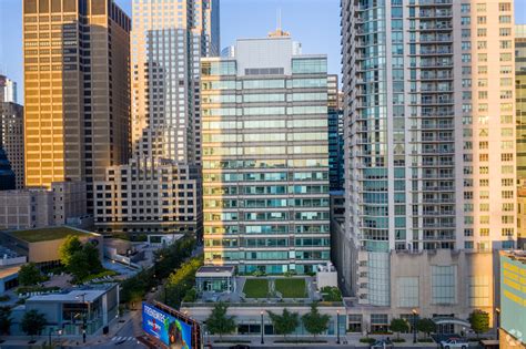 555 W Monroe St, Chicago, IL 60661 - Office Space for Lease | LoopNet.com