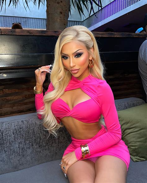 Elena Genevinne – Most Beautiful Transgender Women's Night Out Pink Dress - TG Beauty