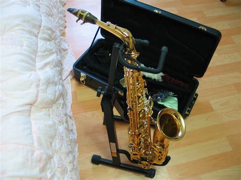 Free Images : guitar, musical instrument, trumpet, wind instrument, brass instrument, string ...