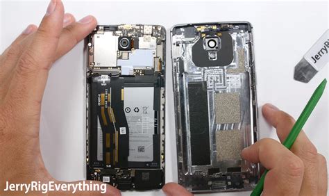 Come smontare OnePlus 3: video