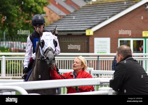 Wolverhampton Wolves Races 的图像结果