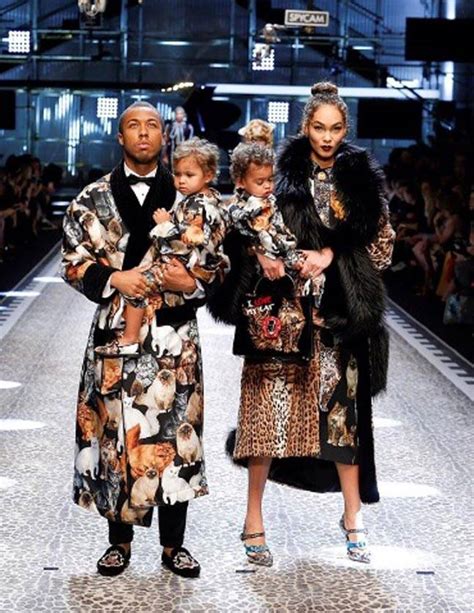 People are obsessing over these parents walking the ramp with their ...