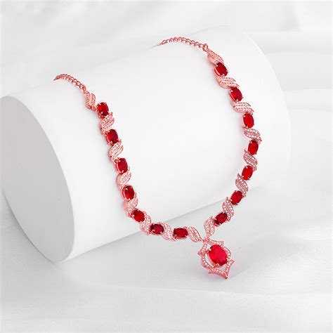 GIVA Rose Gold Necklace|Rose Gold Pretty Woman Necklace – GIVA