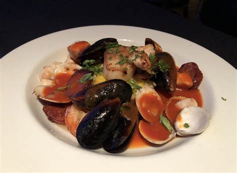 Review: Sea Venture, Pismo Beach - Eat Travel Go