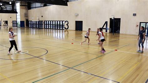 Netball Defensive Centre Pass 的图像结果