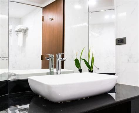 Know About Some Bathroom Organizing Mistakes You Must Avoid In Hindi ...
