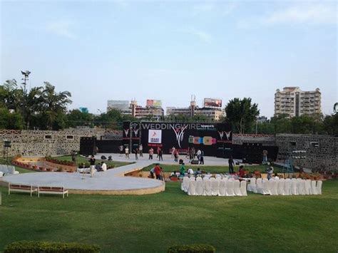 Vastrapur Amphitheater, Ahmedabad - Venue - Ambavadi - Weddingwire.in