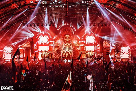 Escape Halloween 2023 Captivates Attendees at NOS Center - Exron Music