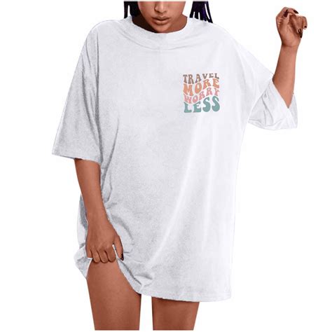 Women's Oversized V-Neck Short-Sleeve Graphic Tee, Summer Plus Size ...