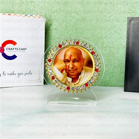 CraftsCart Jai Guruji Swaroop Car Dashboard | Guruji Swaroop for Car ...