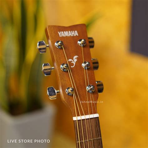 Yamaha F280 Acoustic Guitar - Made in India