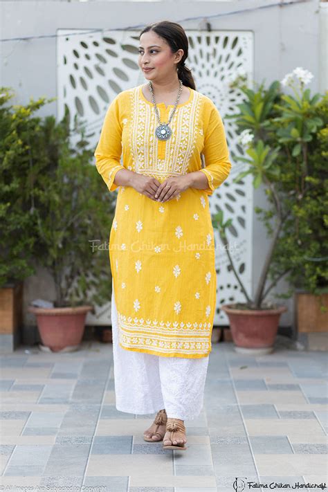 Chikankari Store Online: Lucknowi Chikan Kurta, Suits, Kurti, Saree ...