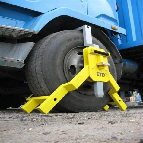 Wheel Clamps - Car Wheel Lock Manufacturer from Mumbai