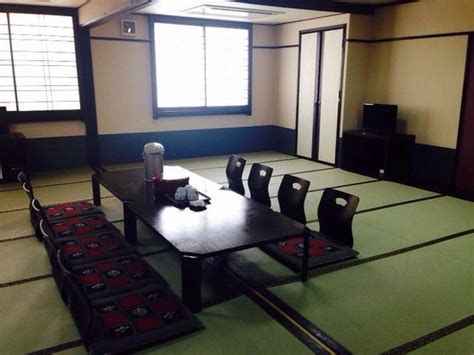 NAGOYA KATEI MIYOSHI - Ryokan Reviews, Photos, Rate Comparison ...