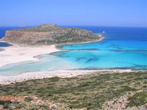 Discover the Magical Balos Gramvoussa Beach in Crete, Chania | GooGreece