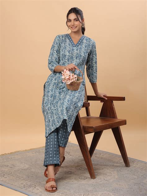 Blue Cotton Print Kurta Set. – Style Like A Diva