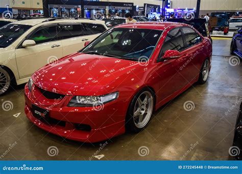 Red Honda Accord Euro R in the Elite Showcase Editorial Stock Photo - Image of wheel, engine ...