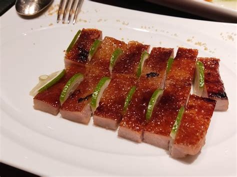 MOONLIGHT CANTONESE RESTAURANT - COURTYARD TAIPEI, Nangang - Menu ...