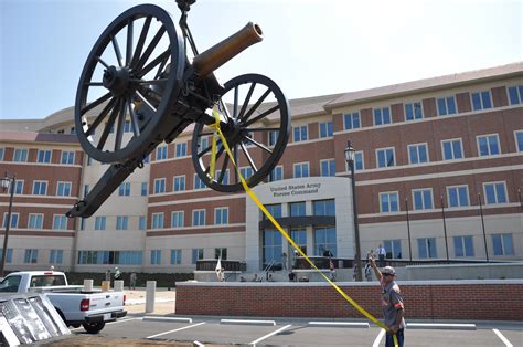 FORSCOM cannons installed at Fort Bragg | Article | The United States Army