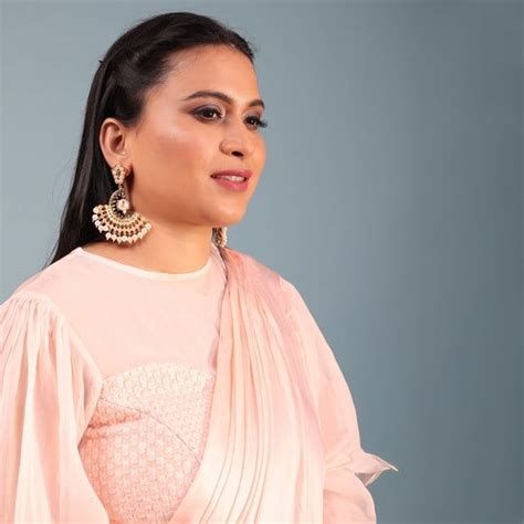 Women Organza Roundneck Regular Fit Sari Set Pastel Peach – Cult91