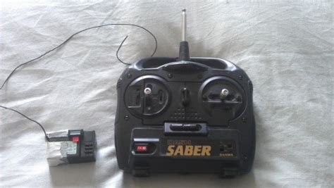 Connecting Arduino to RC Receiver 的图像结果