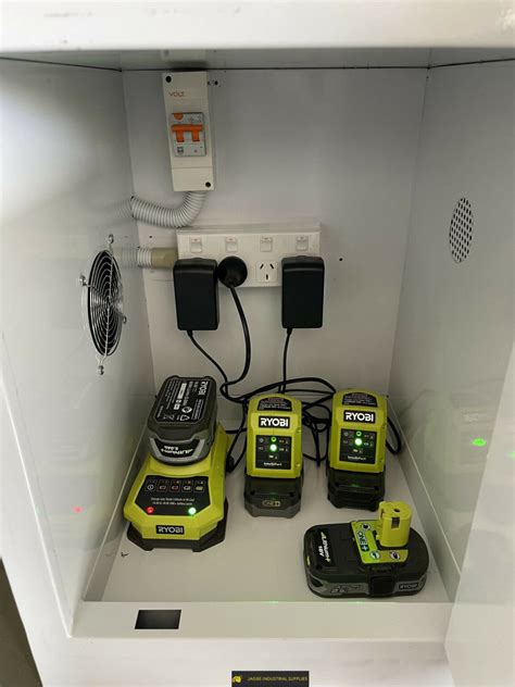 4 Station Lithium-Ion Battery Charging Pod - Safety Cabinets