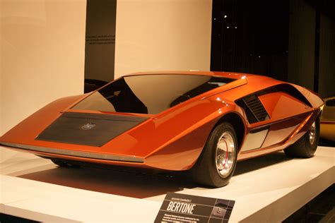 Conceptos Inolvidables: Lancia Stratos Zero