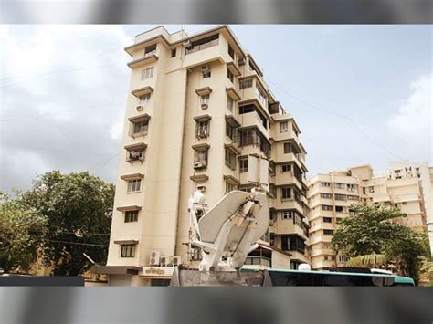 सलमान खानच्या Galaxy Apartment चे Inside Photos; प्रत्येक फोटो पाहून ...