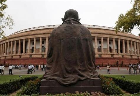 MPs get 24/7 call centre in Parliament House for better facilities