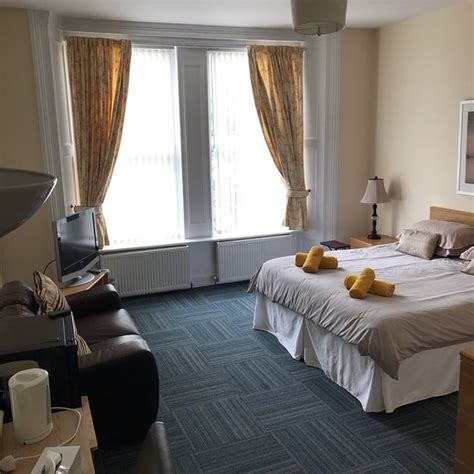 MARLEY MANSIONS (Birkenhead) - Specialty Inn Reviews & Photos - Tripadvisor