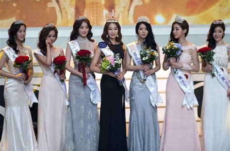 2015韩国小姐大赛落幕 冠军穿透视泳装身材傲人(图)_凤凰娱乐