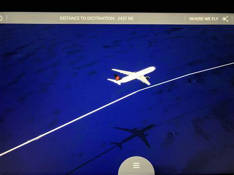 We're at 36000 feet but Air Canada's in-flight map & waaaaay too big ...