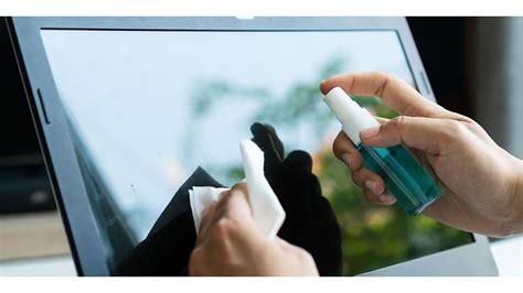 How to Clean Your Screen 的图像结果