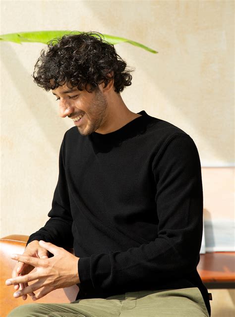 Onyx Pullover | Casual Black Solid Pullovers for Men Online | Andamen