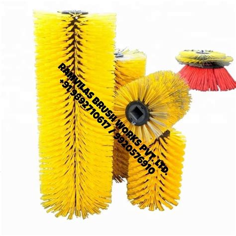 Nylon Brushes - Nylon Filament Roller Brush Manufacturer from Mumbai