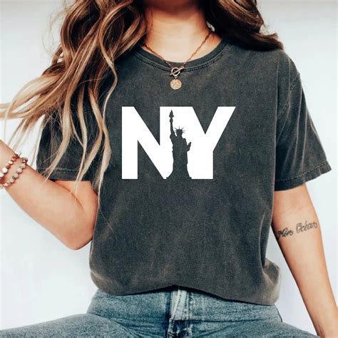 New York Shirt, Statue of Liberty Shirts, New Yorker T-shirt, New York ...