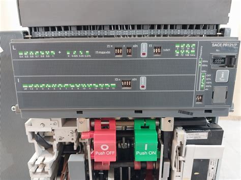 ABB SACE E2N 20 Emax CIRCUIT BREAKER 2000A SACE PR121/P – Atlas ...