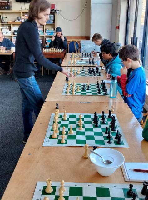 Nottinghamshire Chess Association invites Newark area players for ...