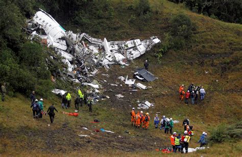 How Safe Is Flying? After Chapecoense Plane Crash In Colombia, A Look At Flight Fatality Rates ...