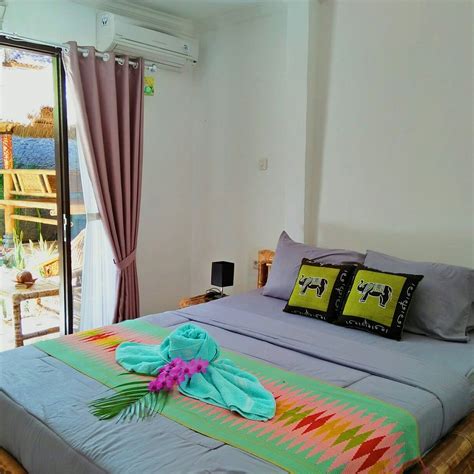TROPICAL GARDEN INN (Batununggul) - Specialty Inn Reviews, Photos, Rate ...