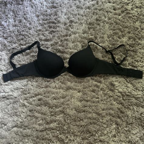 Black Skims 30B Cup Bra. Perfect condition, worn... - Depop