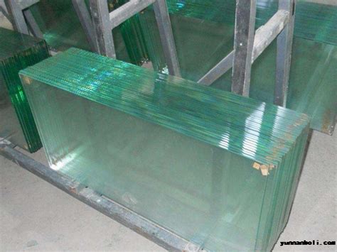 兰州玻璃钢化厂有哪些，如何选择玻璃生产厂家合作_玻璃新闻_兰州中辉钢化玻璃厂