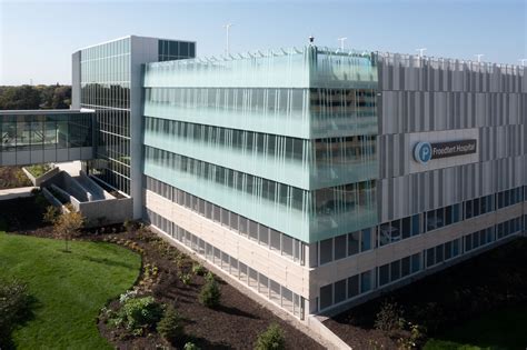 Froedtert Hospital Parking Structure - Bendheim