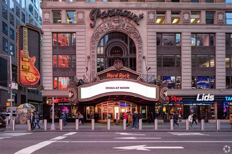 1501 Broadway, New York, NY 10036 - Paramount Building | LoopNet