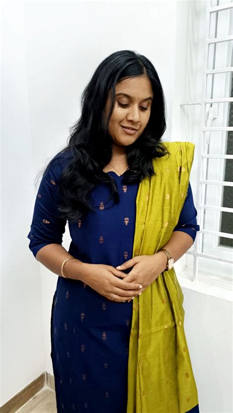 Signature Premium Rawsilk Suit Set with Half and Half Dupata – QE The Label