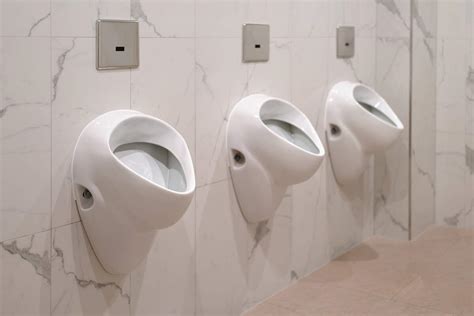 Fact Check: Does peeing while standing cause prostate problems?